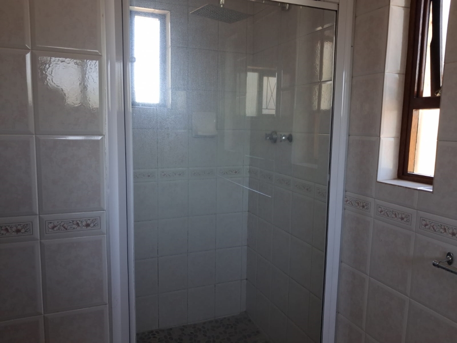 To Let 3 Bedroom Property for Rent in Selborne Eastern Cape